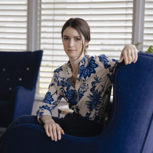 Dr Julia Ebner